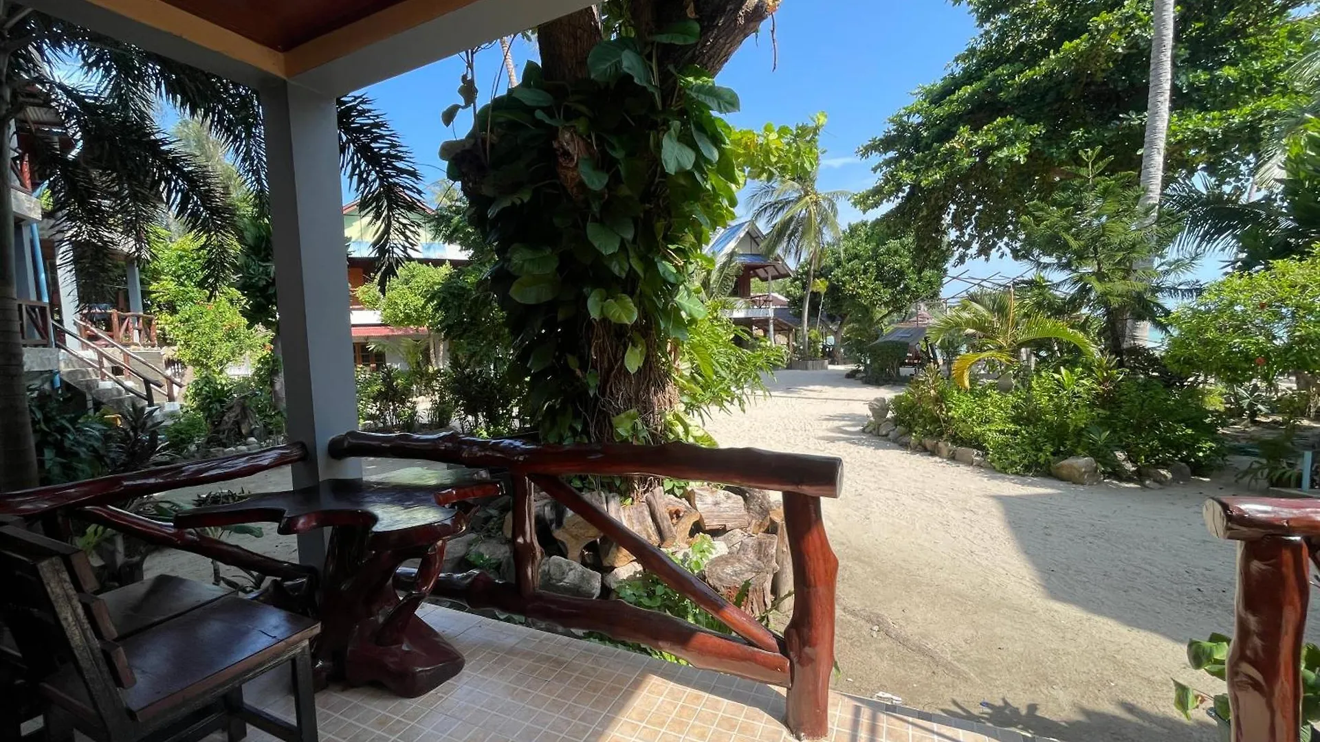 Big Fish Resort Koh Tao