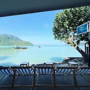 Dee Dee Sea Front Tailandia